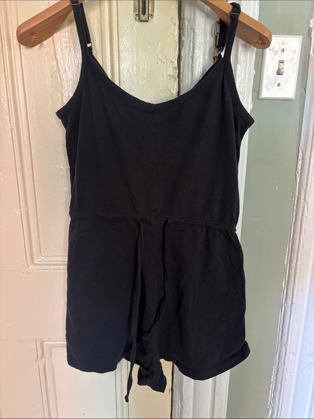 Coyuchi Black Sleeveless Drawstring Romper